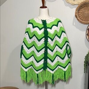 Vtg Chevron Fringe Crochet Knit Afghan Poncho Hippie Shawl Cape Green White OS